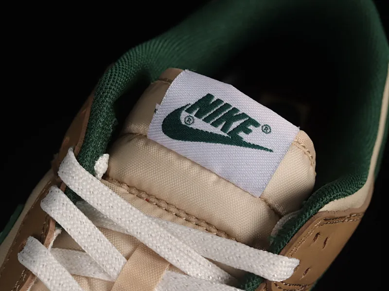 All categories Nk SB Dunk series Nk SB Dunk Low low-top sneakers J version Nk Dunk Low "Tans" retro green SB low-top sports and leisure sneakers FB7160-231